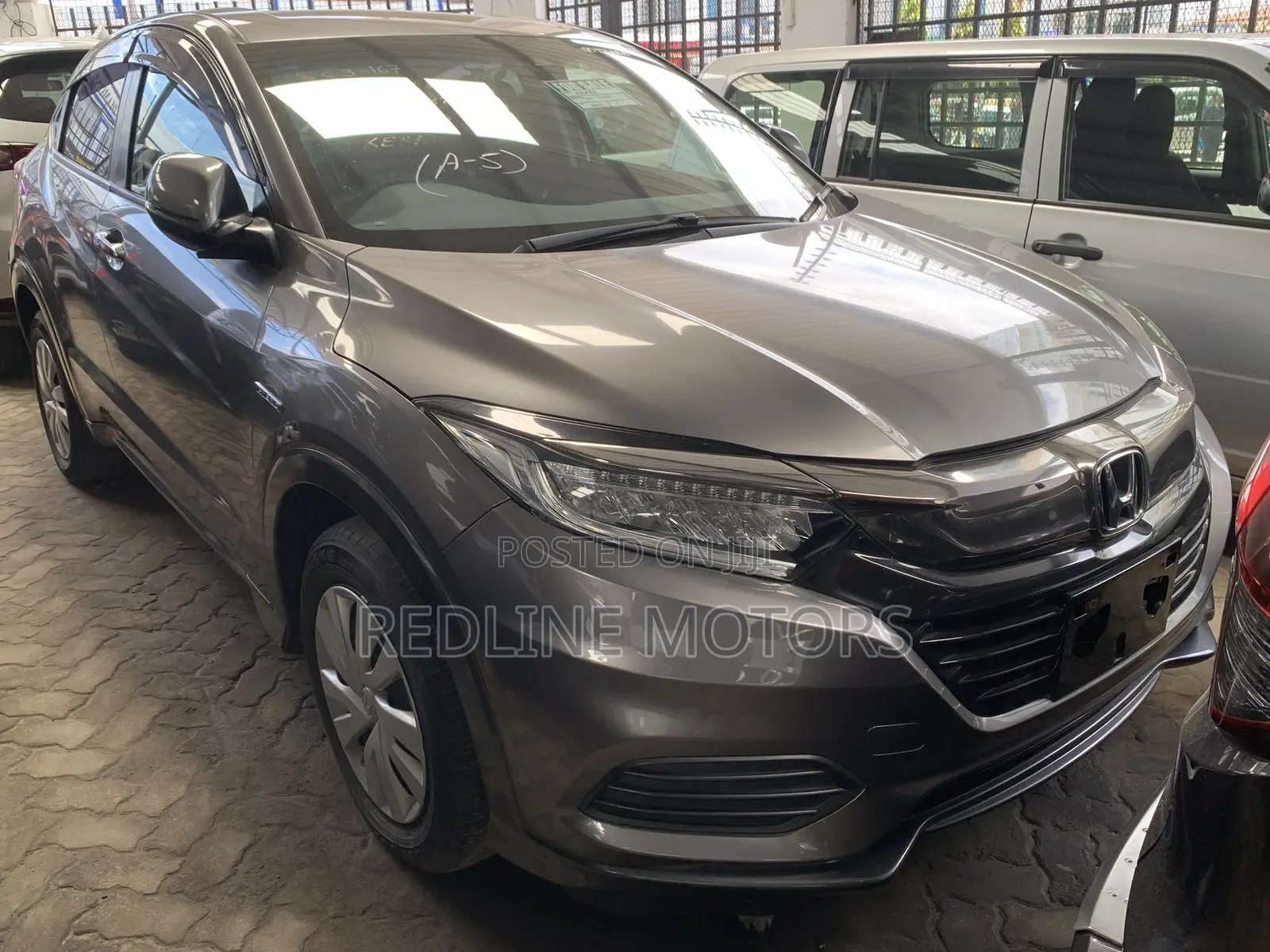 Honda Vezel 1.5 Hybrid 2WD 2019 Gray