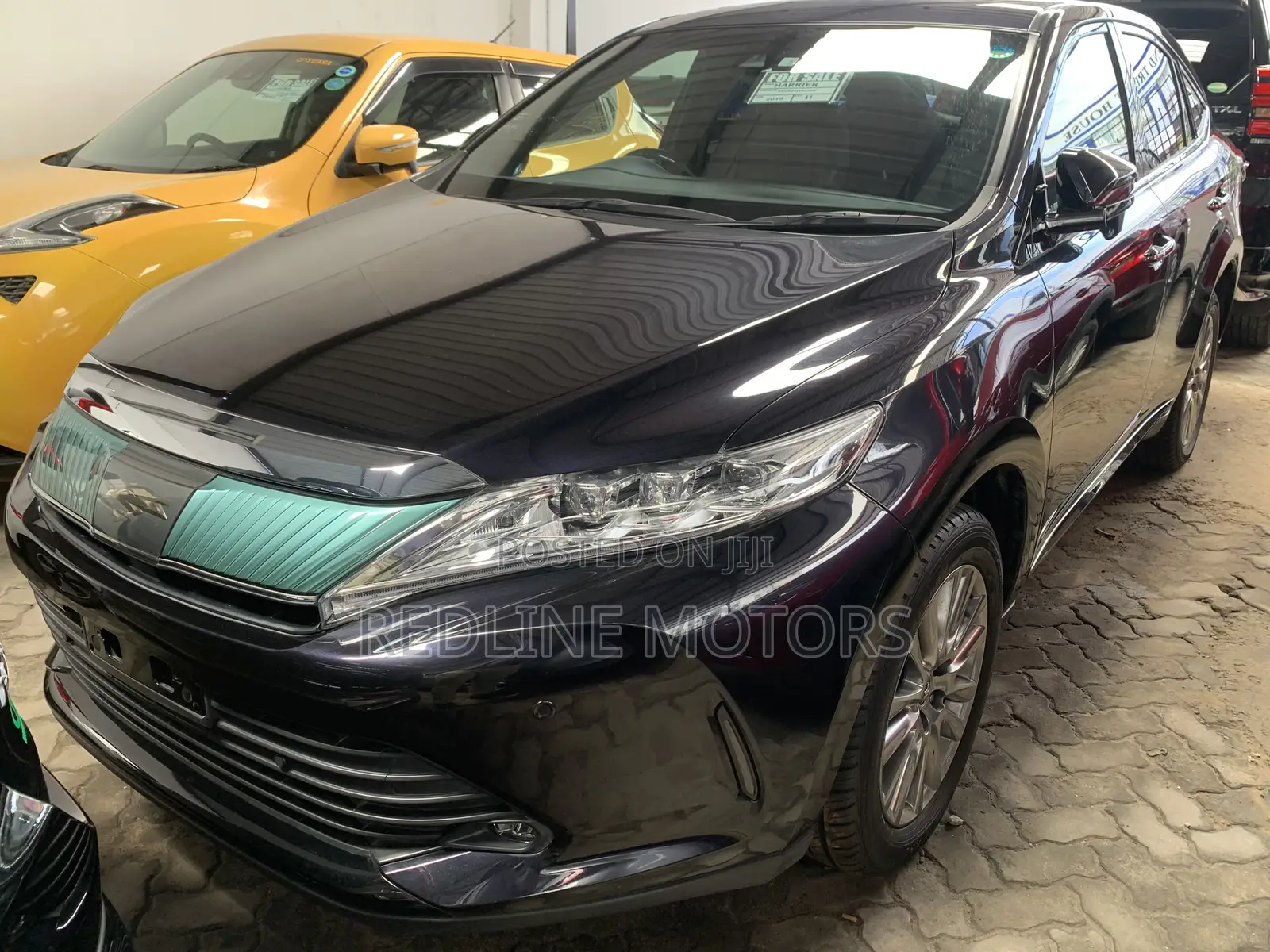 Toyota Harrier 2.0 4WD 2018 Purple