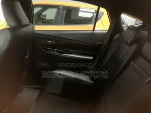 Toyota Harrier 2.0 4WD 2018 Purple