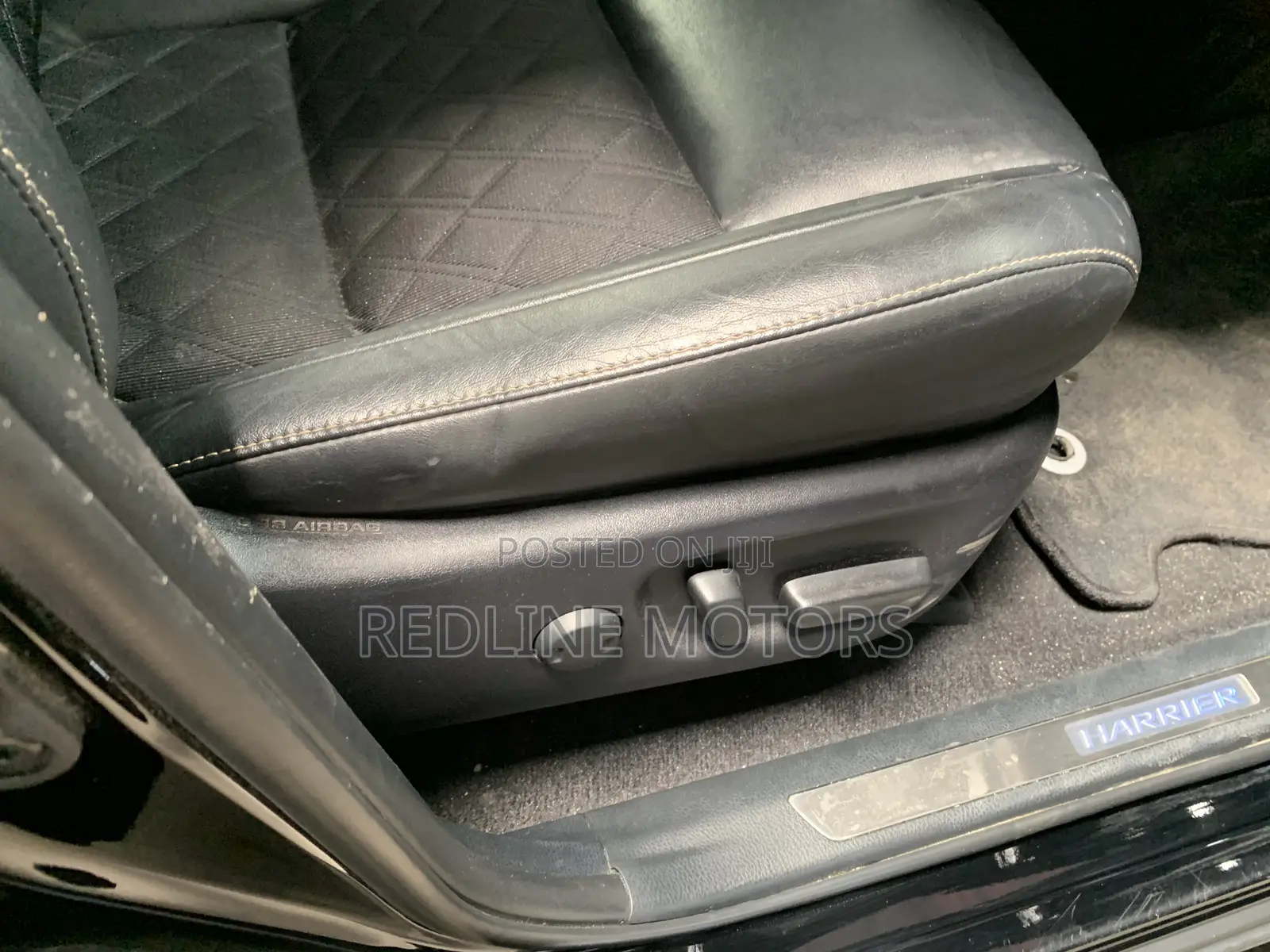 Toyota Harrier 2.0 4WD 2018 Black