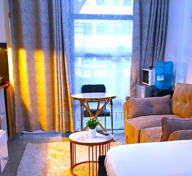 Budget-Friendly Studio Airbnb in Roysambu - thumbnail 5