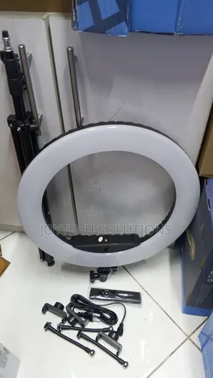 18inch Ring Light Jmary With a Tripod Stand and 3 Phone Holder