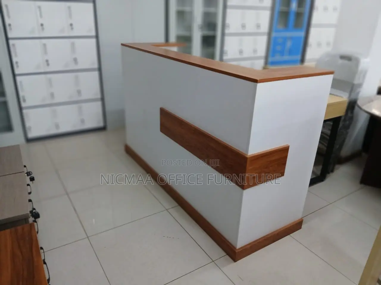 1800mm First Sight Impression Reception Desk
