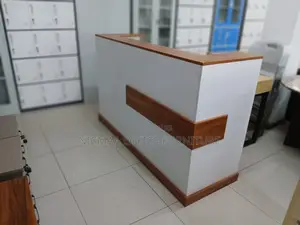 1800mm First Sight Impression Reception Desk