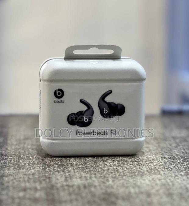 Beats Powerbeats Fit Wireless Noise-cancelling