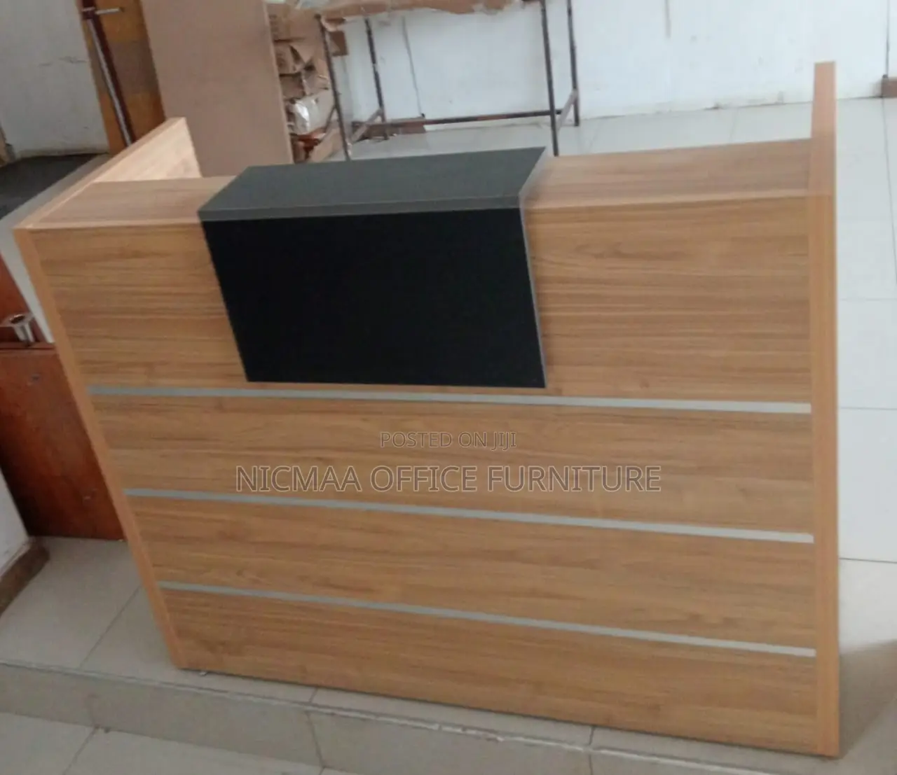 1600mm Professional Look for Frontline Operations Reception Desk