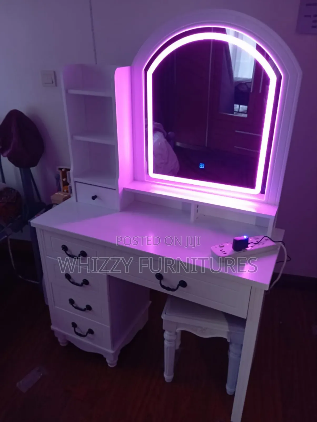 Modern White Canity Dressing Table