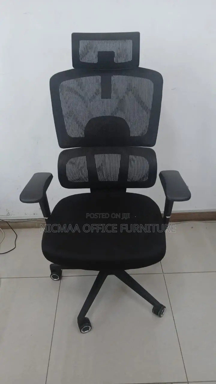 Orthopedic Smart Comfort for High-Performance Workspaces Seat