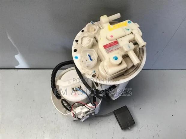 Toyota Corolla Zre Fuel Pump. - main view