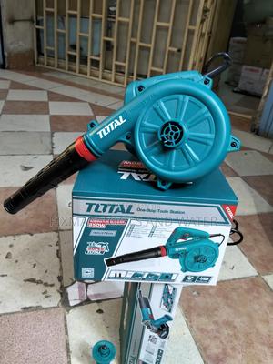 Hand Held Total Air Blower 650 Watts - thumbnail 2