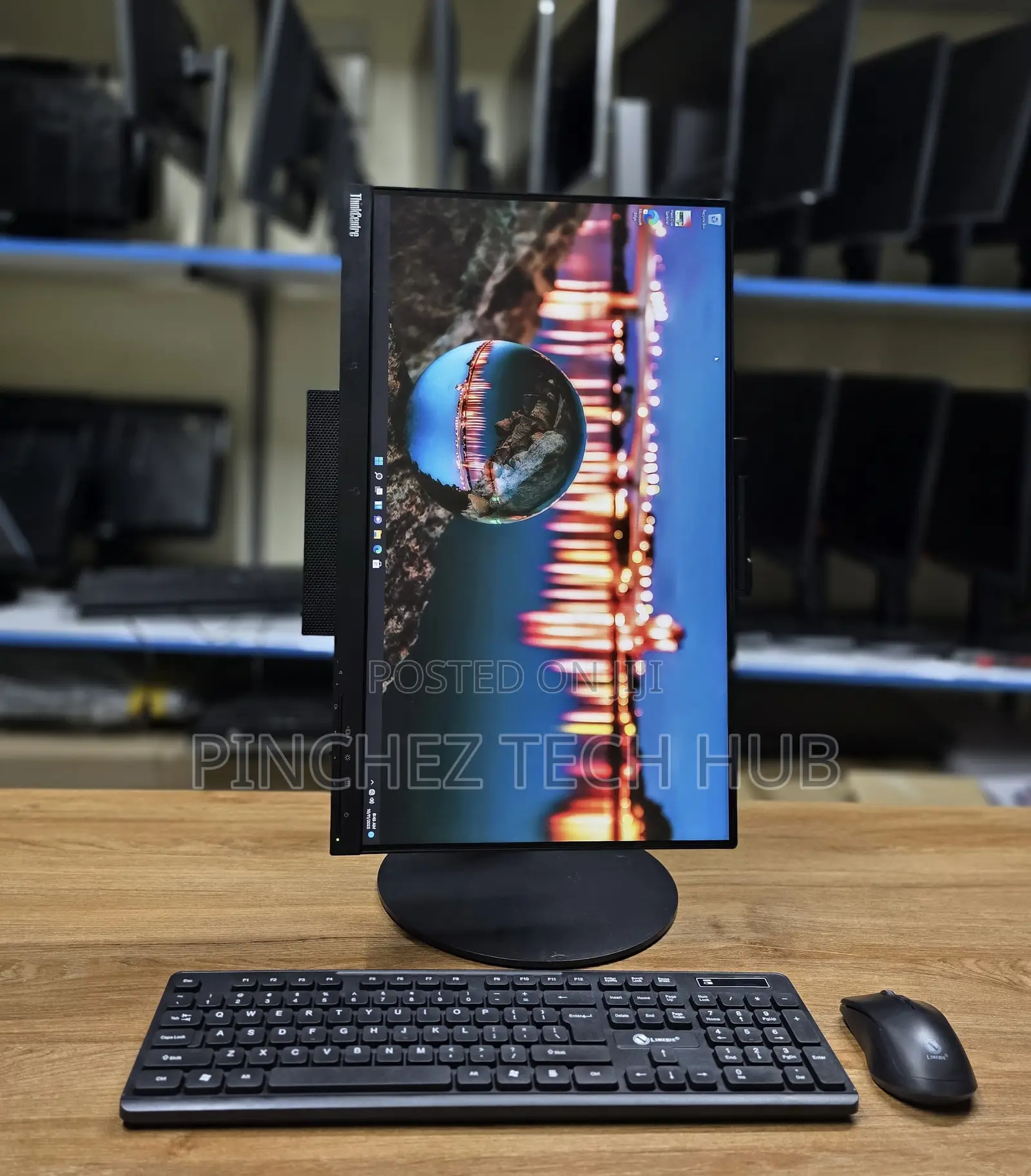 Desktop Computer Lenovo ThinkCentre M710 16GB Intel Core I5 SSD 256GB