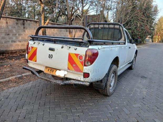 Mitsubishi L200 Pick Up - thumbnail 7