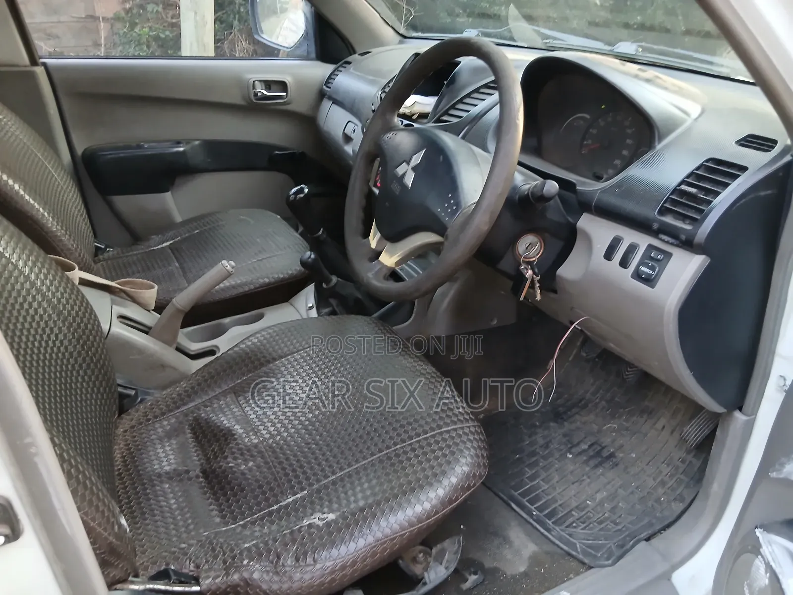 Mitsubishi L200 Single Cab 2.5 TD 4WD 2014 White