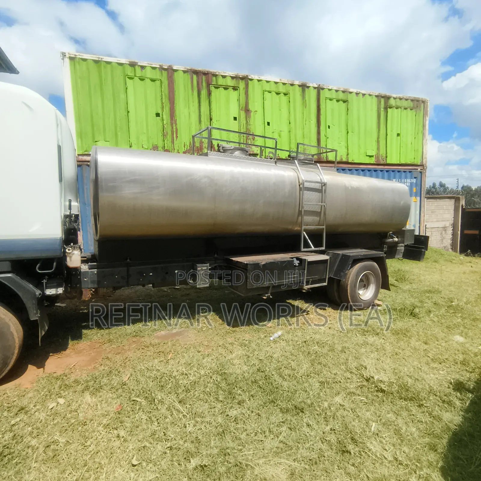 Stainless Steel Water Transporter Truck Tank – Fully Equipped