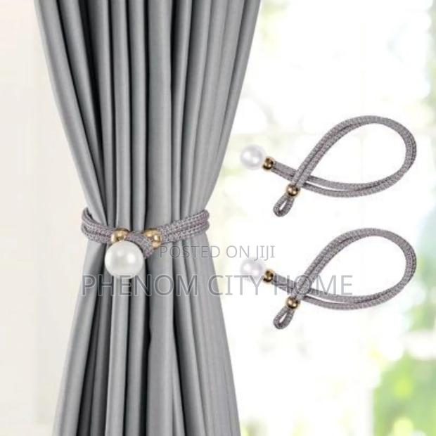 Upgraded Modern Pearl Curtain Holders - thumbnail 2