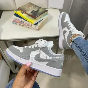 Air Jordan 1 Wolf Grey ,Wolf Grey Sizes 37-42