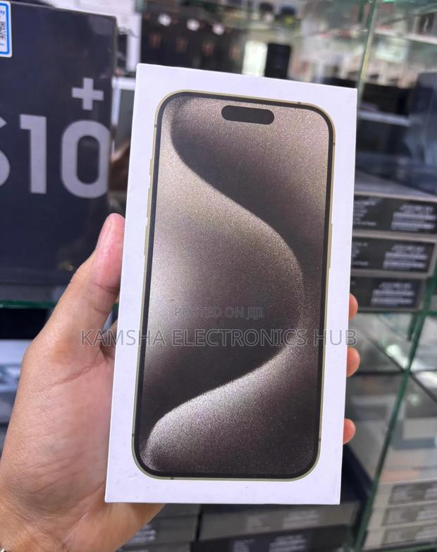 New Apple iPhone 15 Pro 256 GB Silver - main view