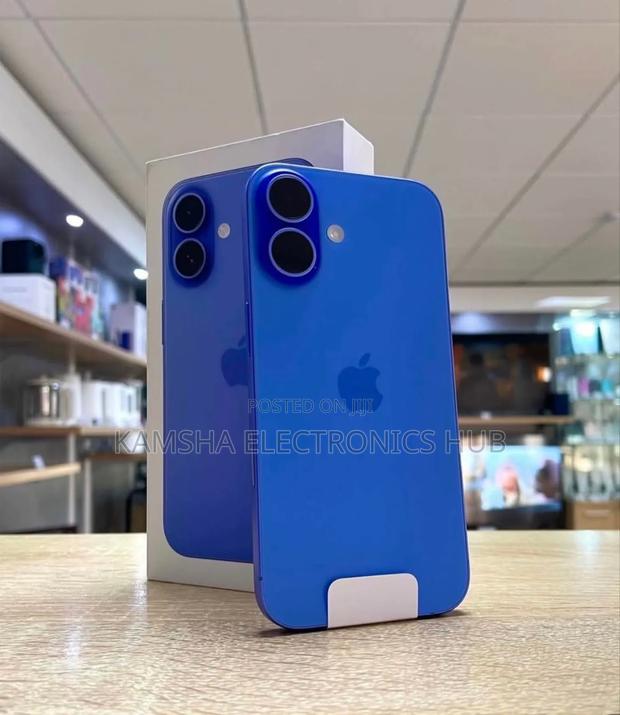 New Apple iPhone 16 128 GB Blue - main view