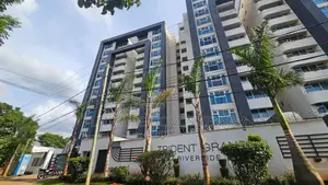 3bdrm Apartment in Riverside Drive for sale