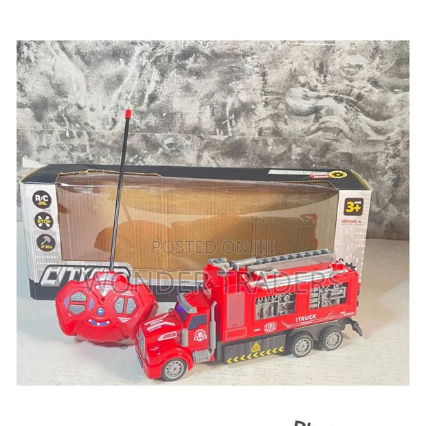 Remote Controlled Firetruck
.