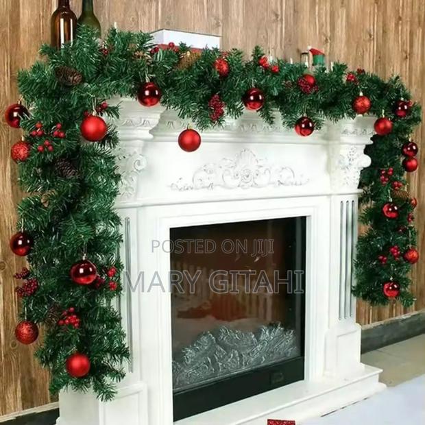 Attractive 2.7m Undecorated Garlands Mixture of Pine and Cypress