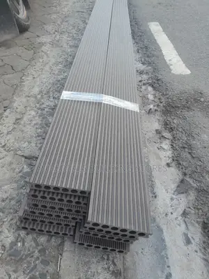 Durable WPC Decking Boards