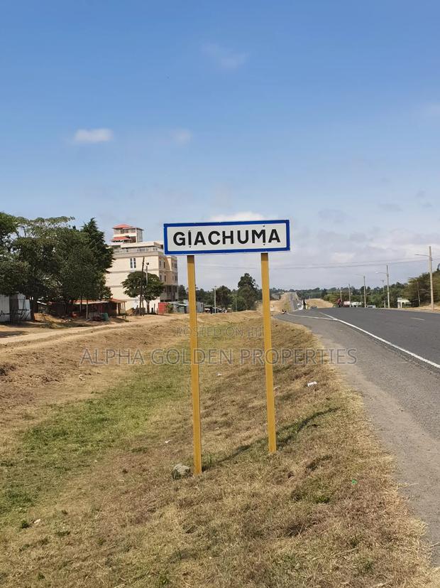 2 Acres in Giachuma [ Narumoru ]
