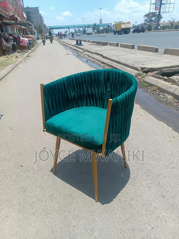 Modern Design Manicure Chair or Styling Seat, Green