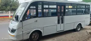Isuzu FRR 2012 White