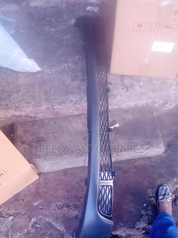 Lower Bumper Grill Probox 2005/Dx/Old Model