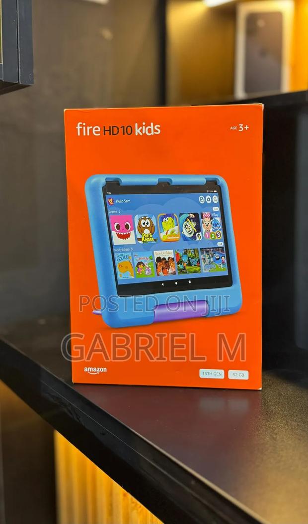 New Amazon Fire HD 10 32 GB Blue