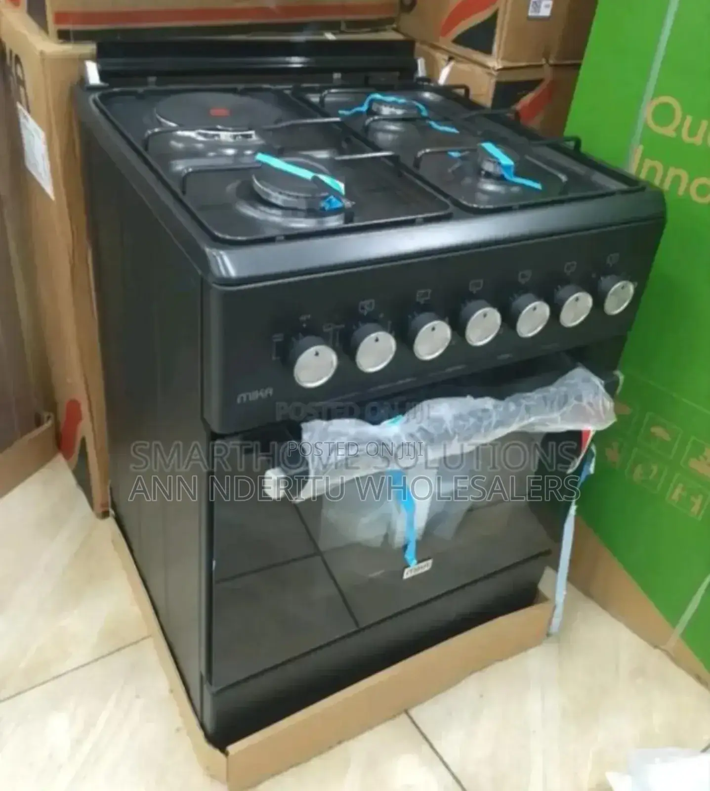 Colour Black Mika 58by58 3+1 Cooker