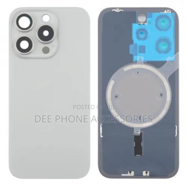 iPhone 16 Pro Back Glass Panel Replacement - thumbnail 2