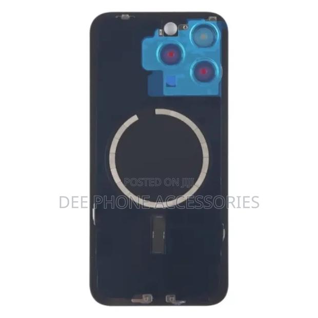 iPhone 16 Pro Back Glass Panel Replacement - thumbnail 3