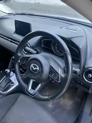 Mazda Demio 2018 Silver