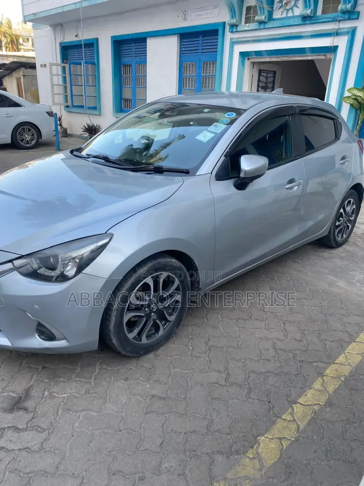 Mazda Demio 2018 Silver
