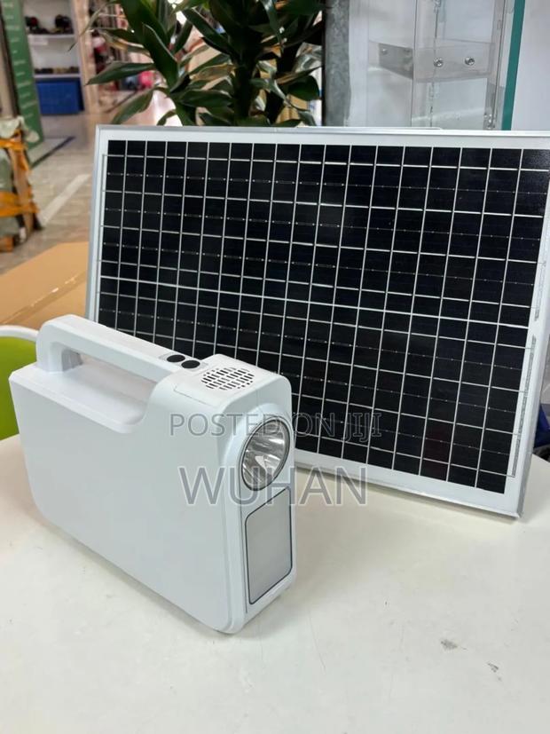 300 Watts Portable Power Station With Ac Output and 50 Watts Solar
