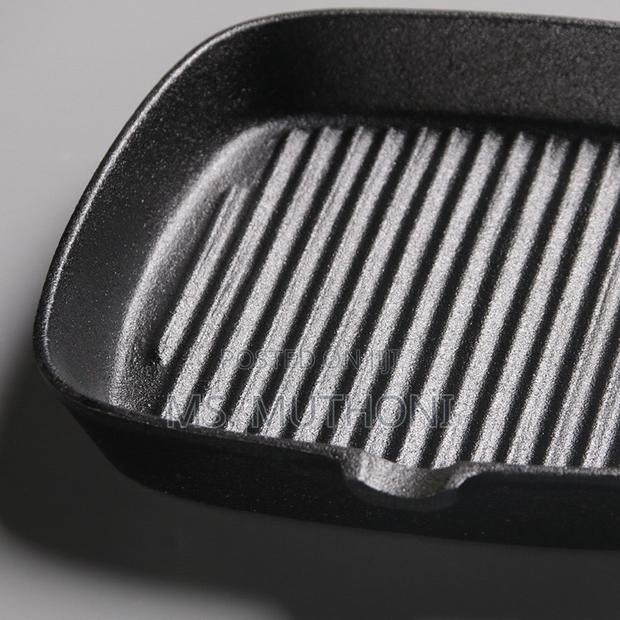 Black Griddle Pan / Steak Skillet - thumbnail 4