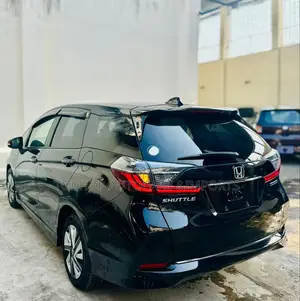 Honda Fit Shuttle 1.5 Hybrid 2WD 2020 Black