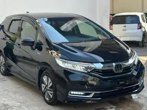 Honda Fit Shuttle 1.5 Hybrid 2WD 2020 Black