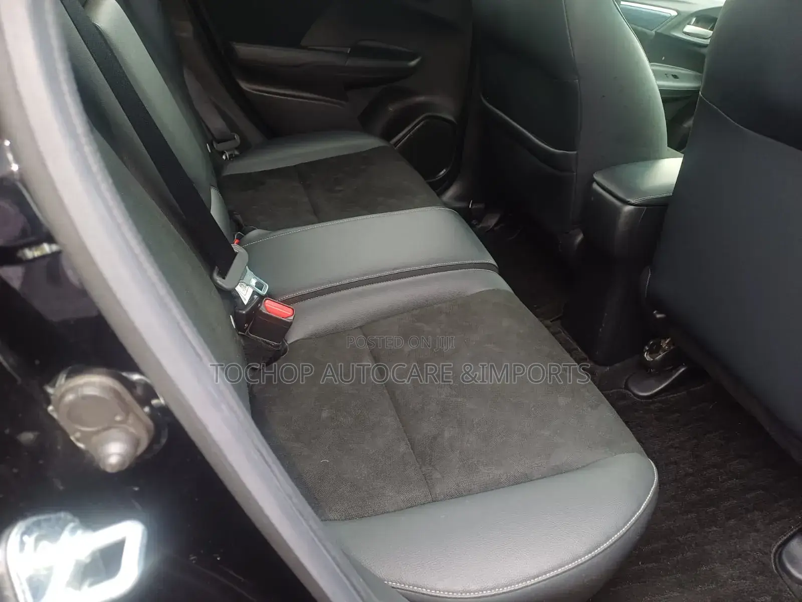 Honda Fit Shuttle 1.5 Hybrid 2WD 2020 Black
