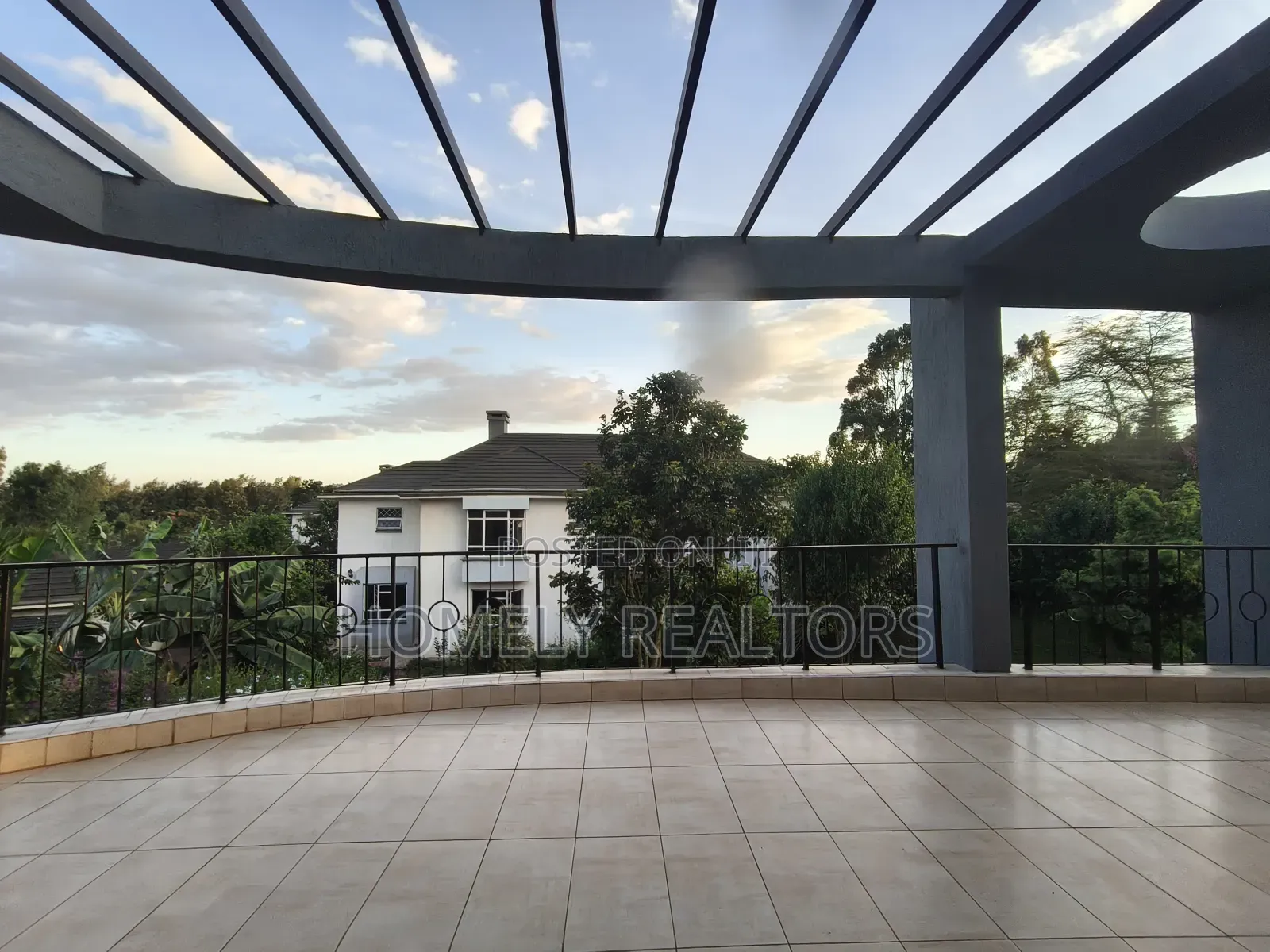 5bdrm Maisonette in Kibiku Gated, Ngong for rent