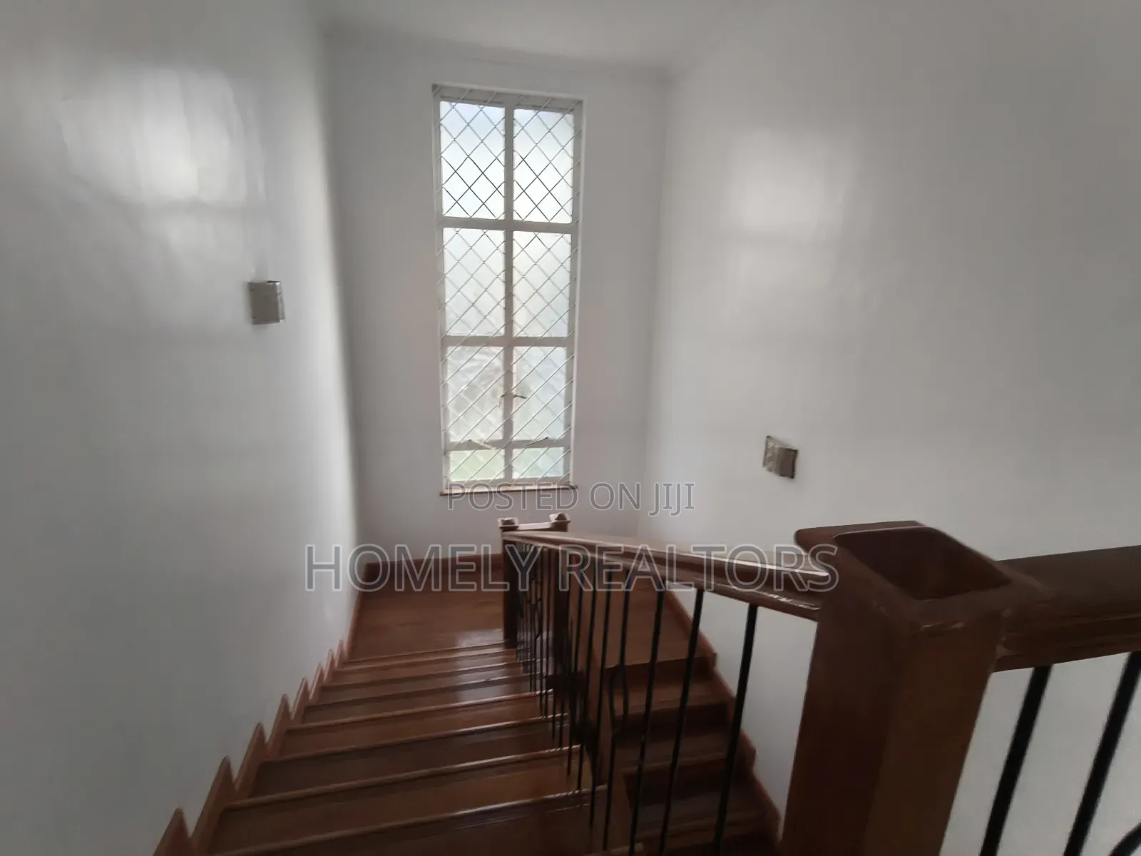 5bdrm Maisonette in Kibiku Gated, Ngong for rent