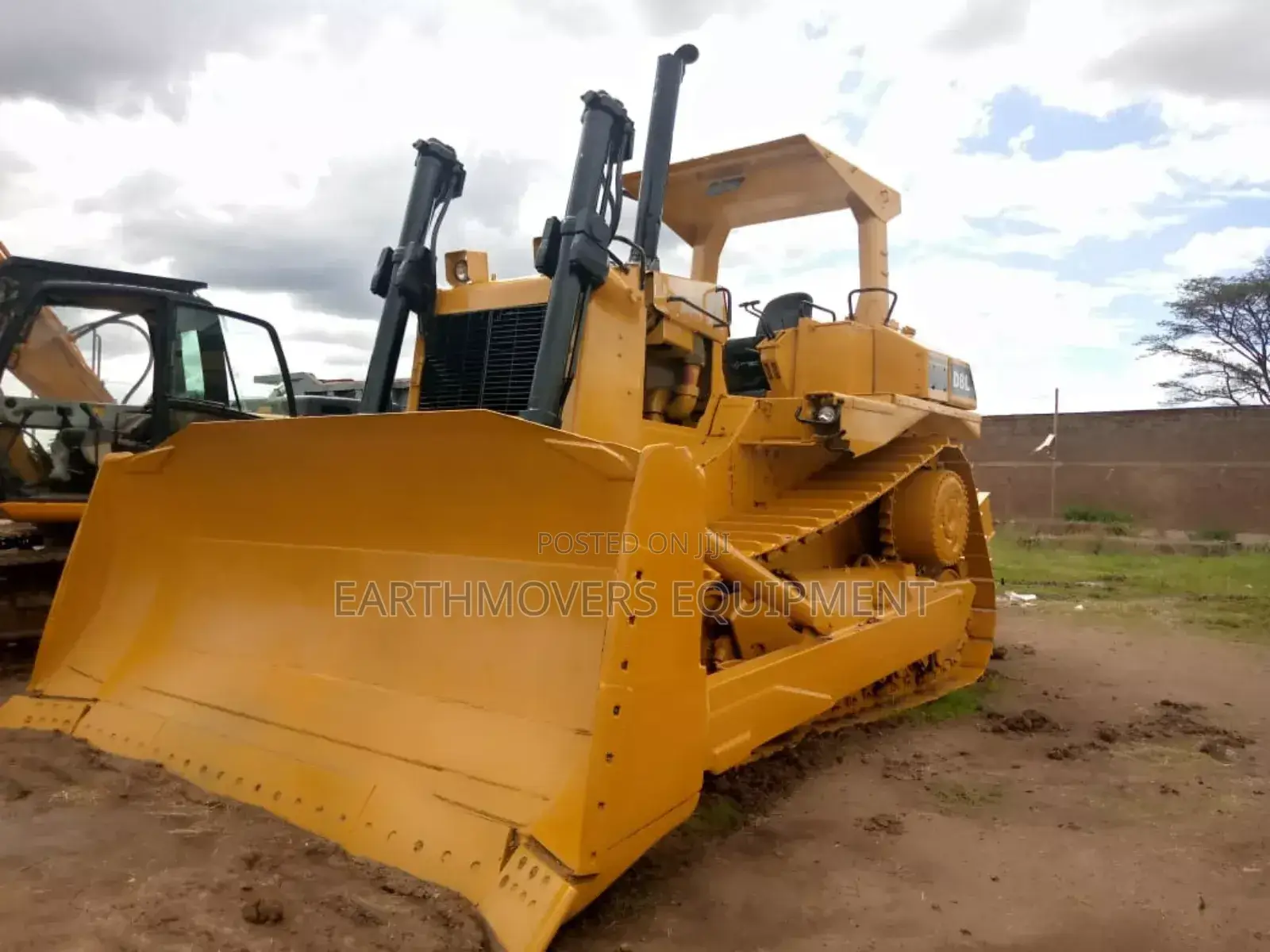 Dozer (Bulldozer)For Hire
