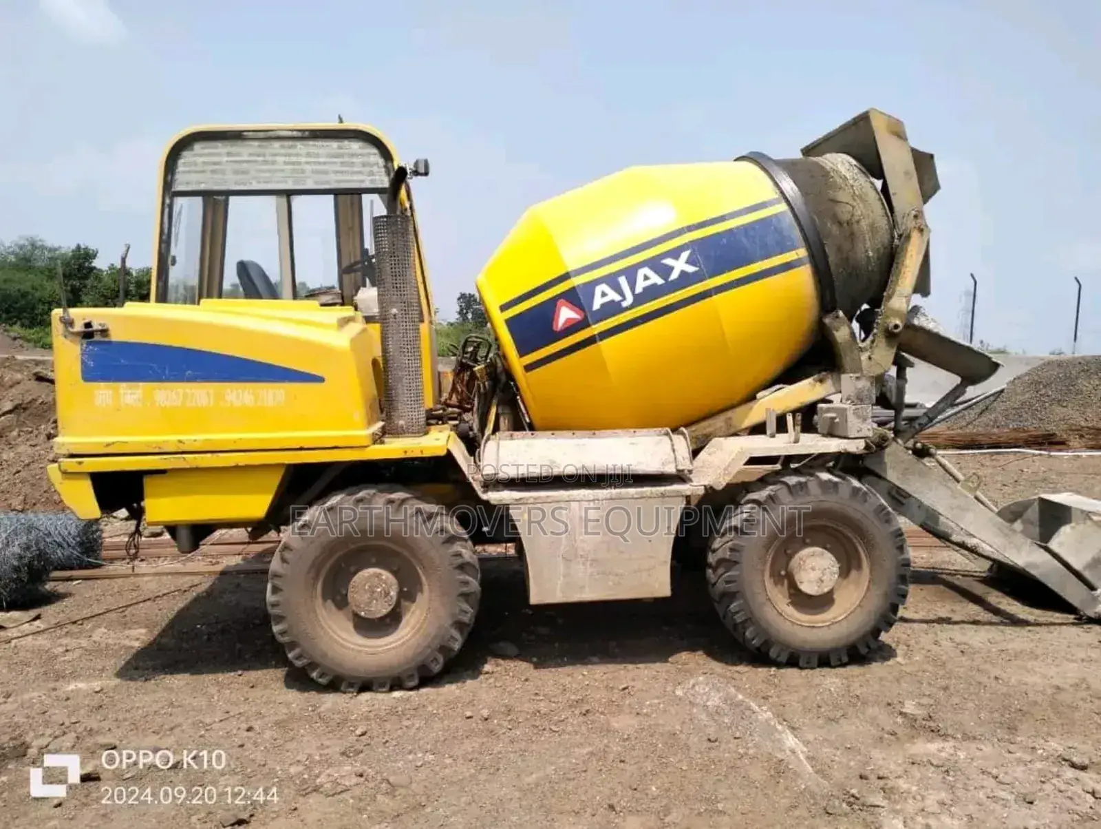 Self Loading Concrete Mixers for Hire