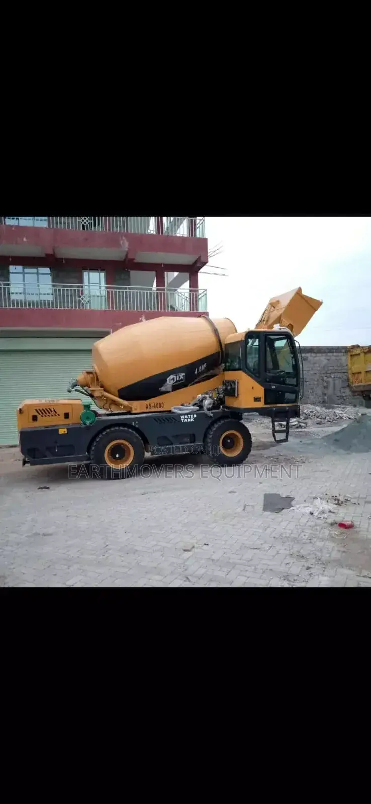 Self Loading Concrete Mixers for Hire