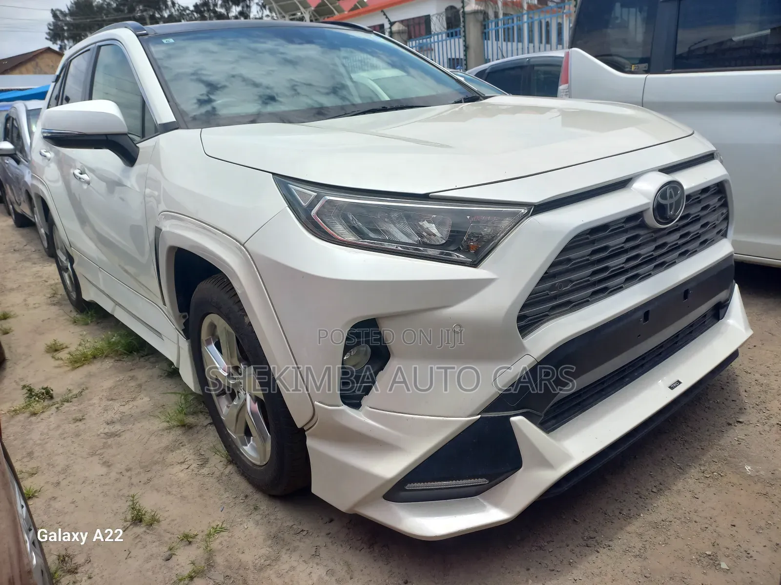 Toyota RAV4 2020 White
