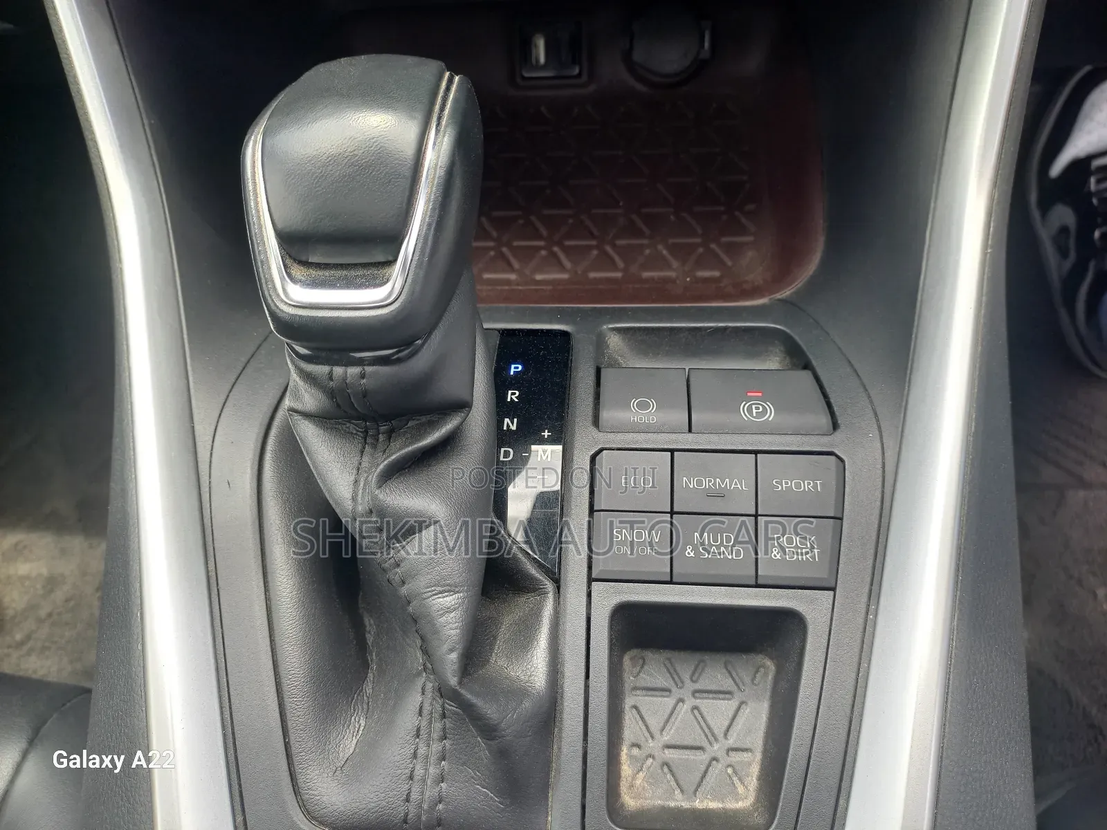 Toyota RAV4 2020 White