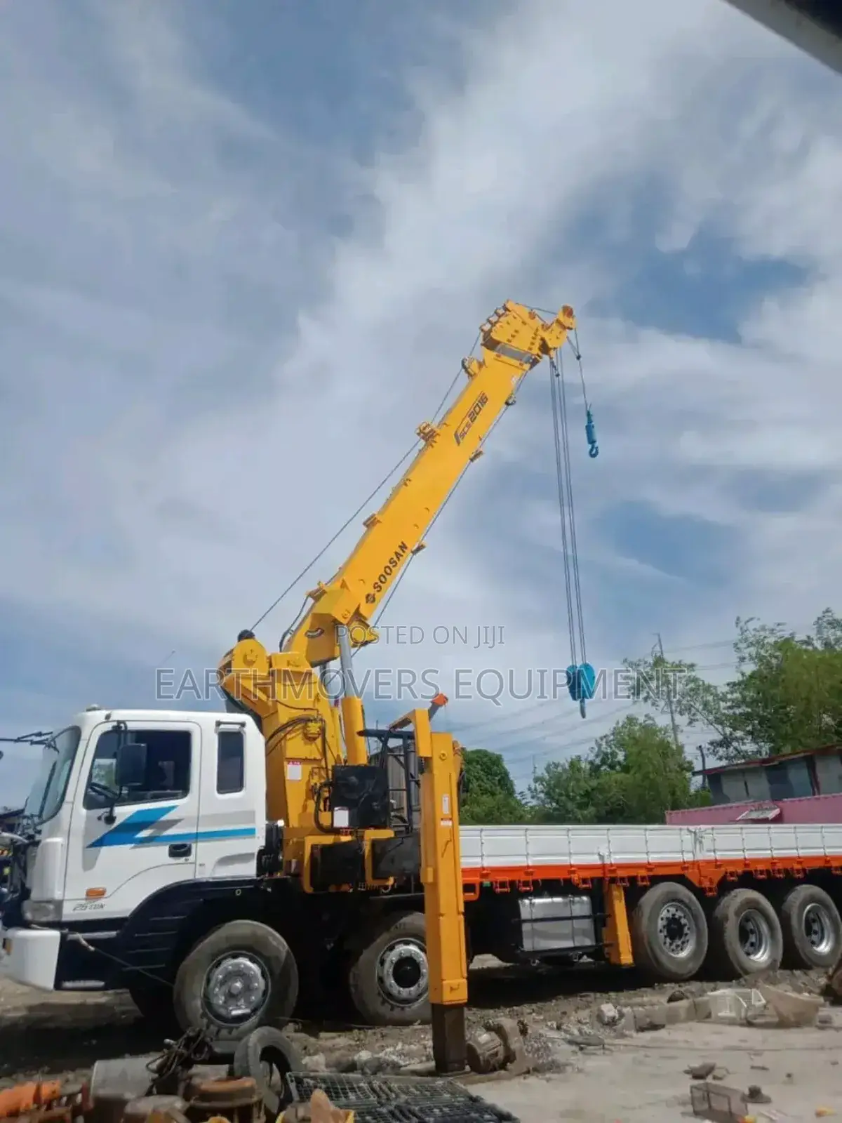 Crane Trucks for Hire