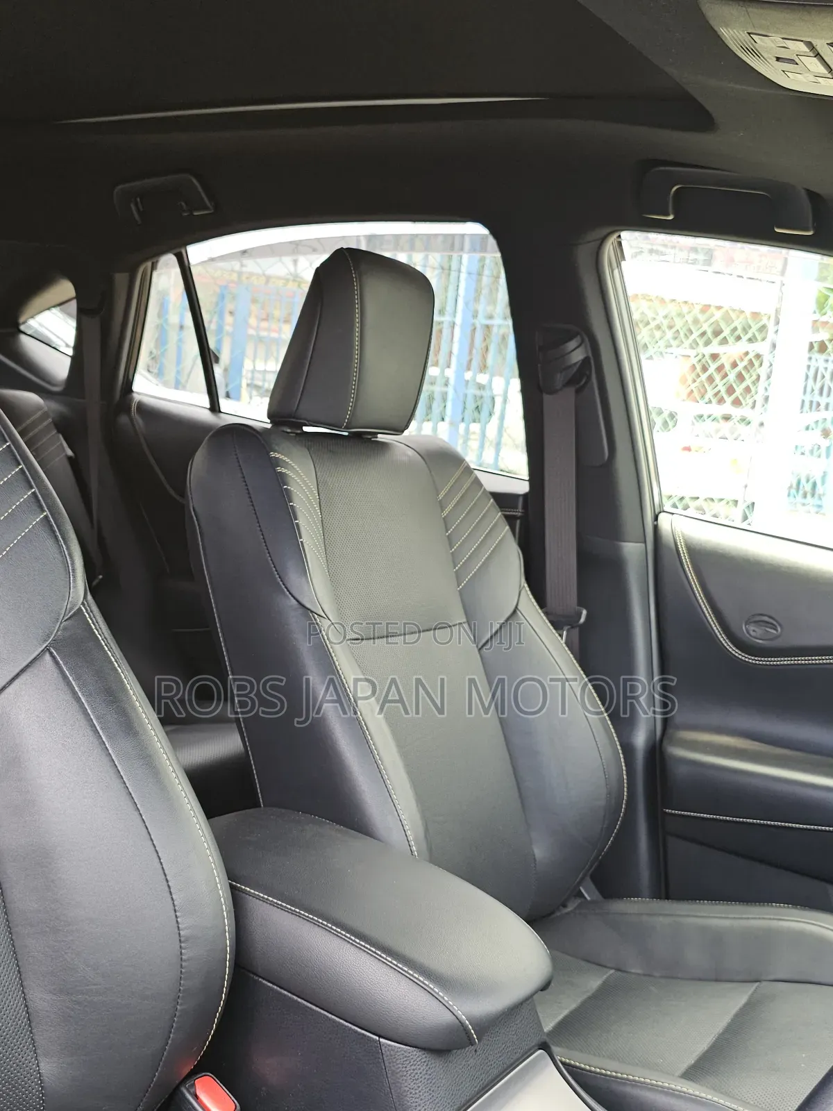 Toyota Harrier 2.0 4WD 2018 Gray